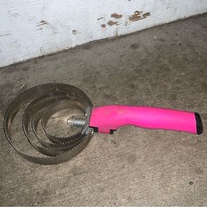 Pink Metal Horse Curry Comb/Shedding Blade